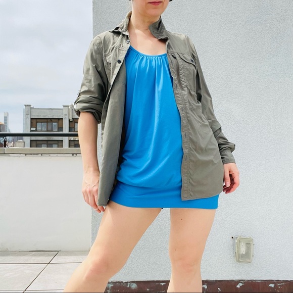 lululemon Turquoise No Limits BuiltIn Bra Tank Top Porcelaine Beachy Paisley - Picture 12 of 16